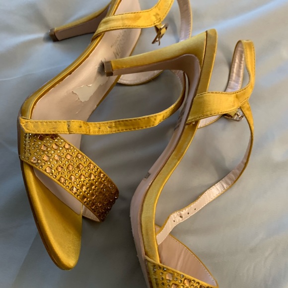 Professional women's clothes, designer shoes - Picture 11 of 15